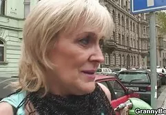 مطلوب ©الوقت. SM يوم الجمعة سكس عربي مصري شعبي بعد ارتفاعه على الريق!