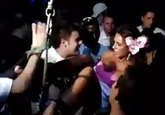 الأبنوس سكس عربي دلع الكاميرا